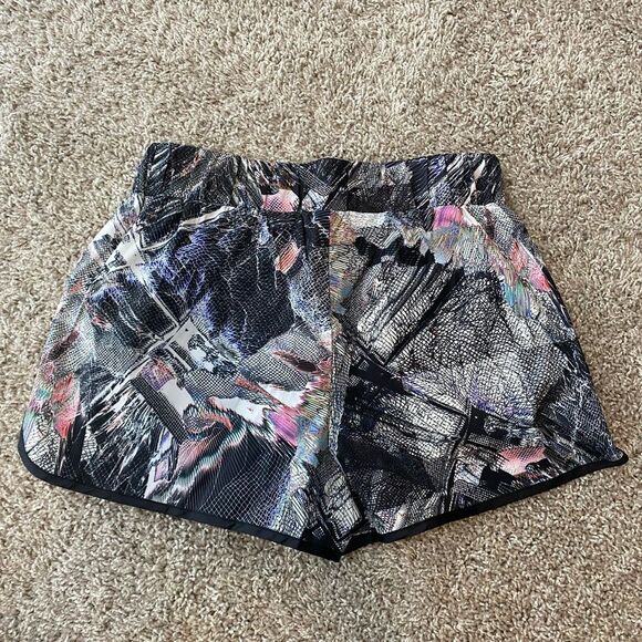 Onzie Runner shorts S/M. Science color. Windbreaker material. Matching jacket - Picture 2 of 10